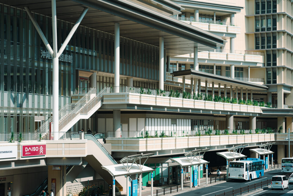 カフーナ旭橋｜沖縄県那覇市｜公共・大規模建築｜建築写真・竣工写真・インテリア写真｜06
